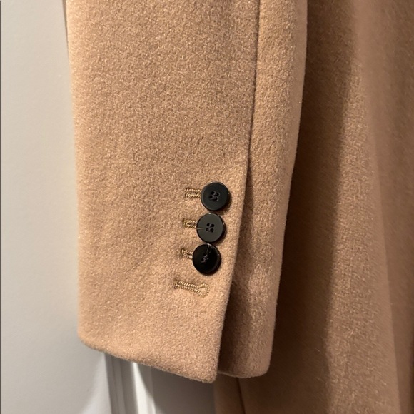 Theory Brand New Coat - Picture 7 of 8